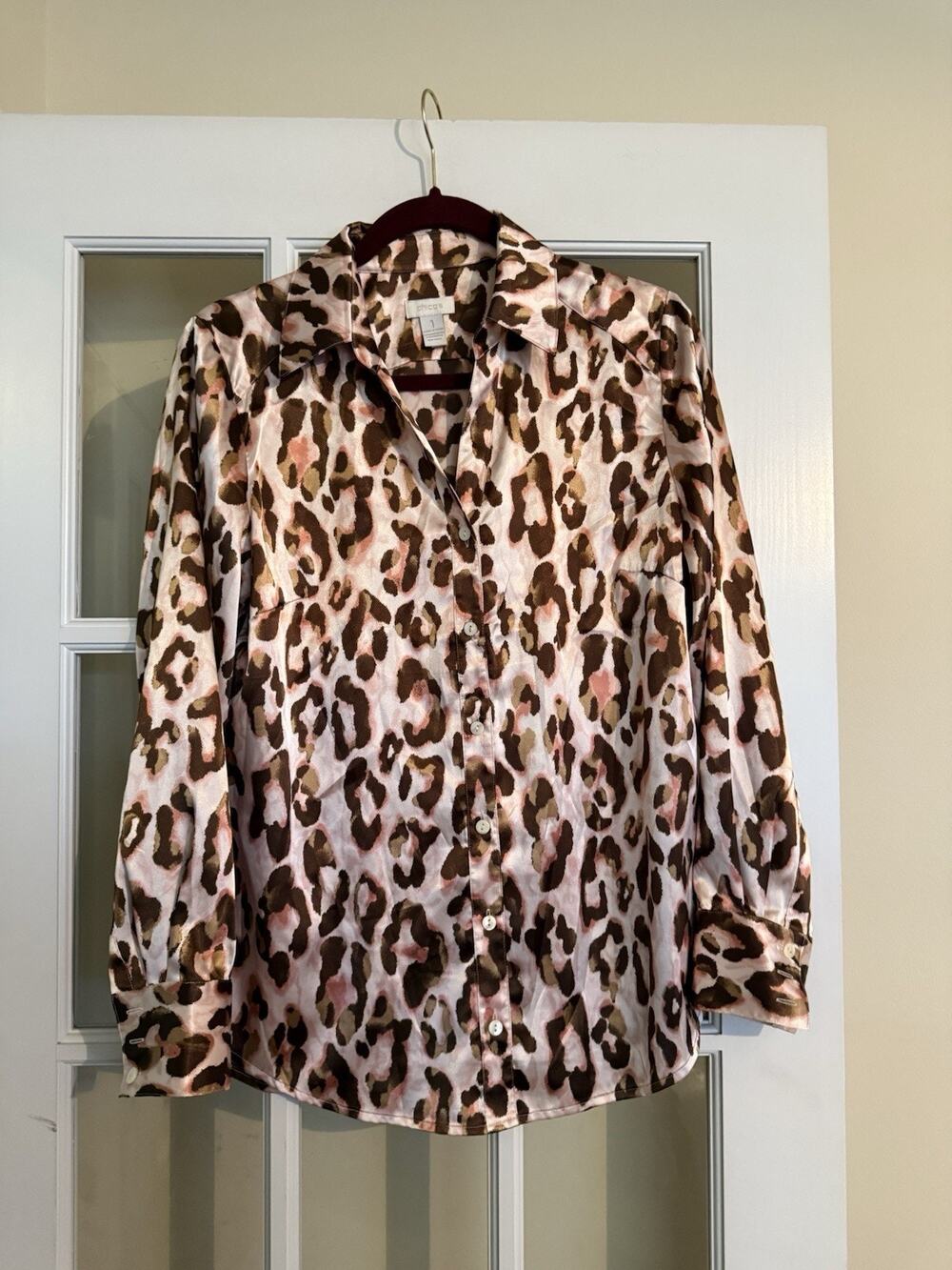Chico’s women’s pajama top button down leopard print long sleeve chicos size 1